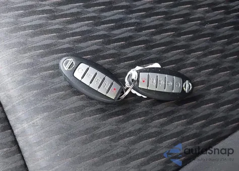 2018 Nissan Rogue Sv z USA, uszkodzony, nr VIN KNMAT2MV2JP553335